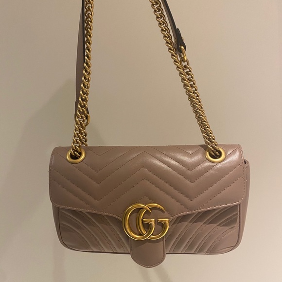 Gucci Handbags - Gucci Marmont matelassé shoulder bag